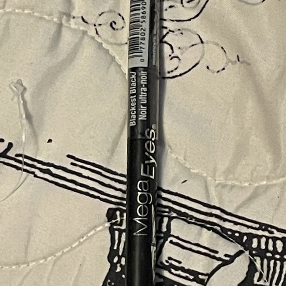 Mega Eyes - Picture 1 of 1